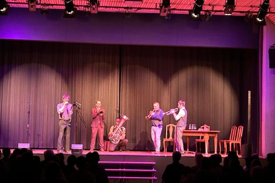 Klingende AUGENBLICKE...